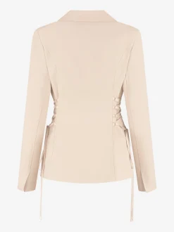 Aansluitende blazer met veter details