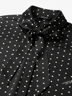 Blouse met stippen en strikkoord