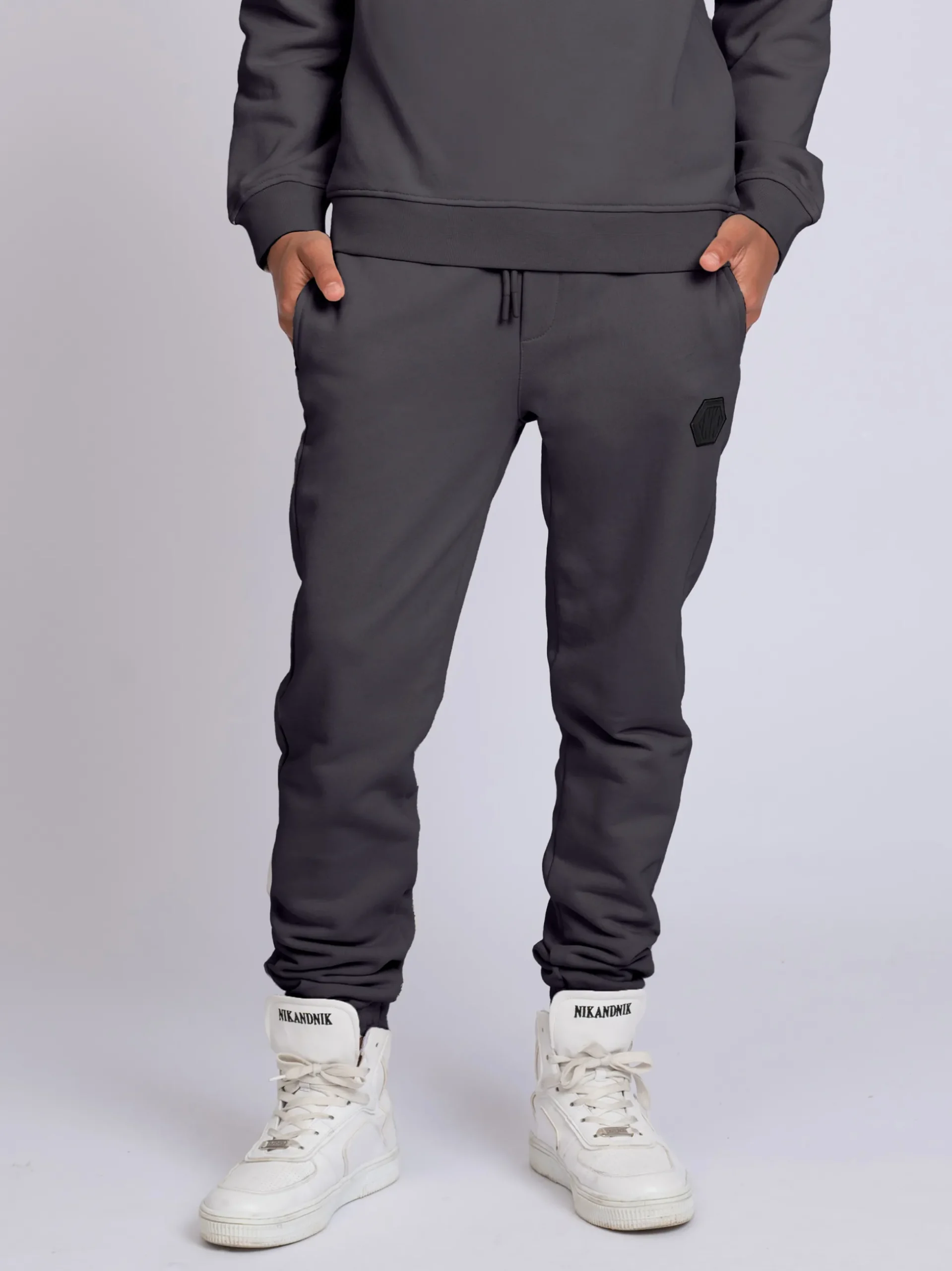 Joggingbroek met elastische tailleband en logo patch