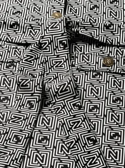 Jurk met logo patroon en ceintuur