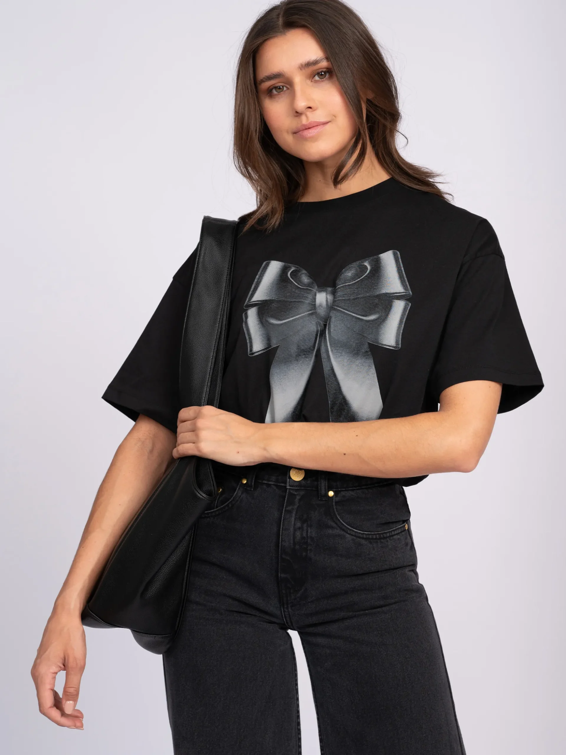 Losvallend T-shirt met strik print