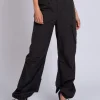 Losvallende parachute broek met trekkoorden