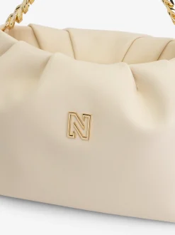 Schoudertas met N-logo en ketting hengsel