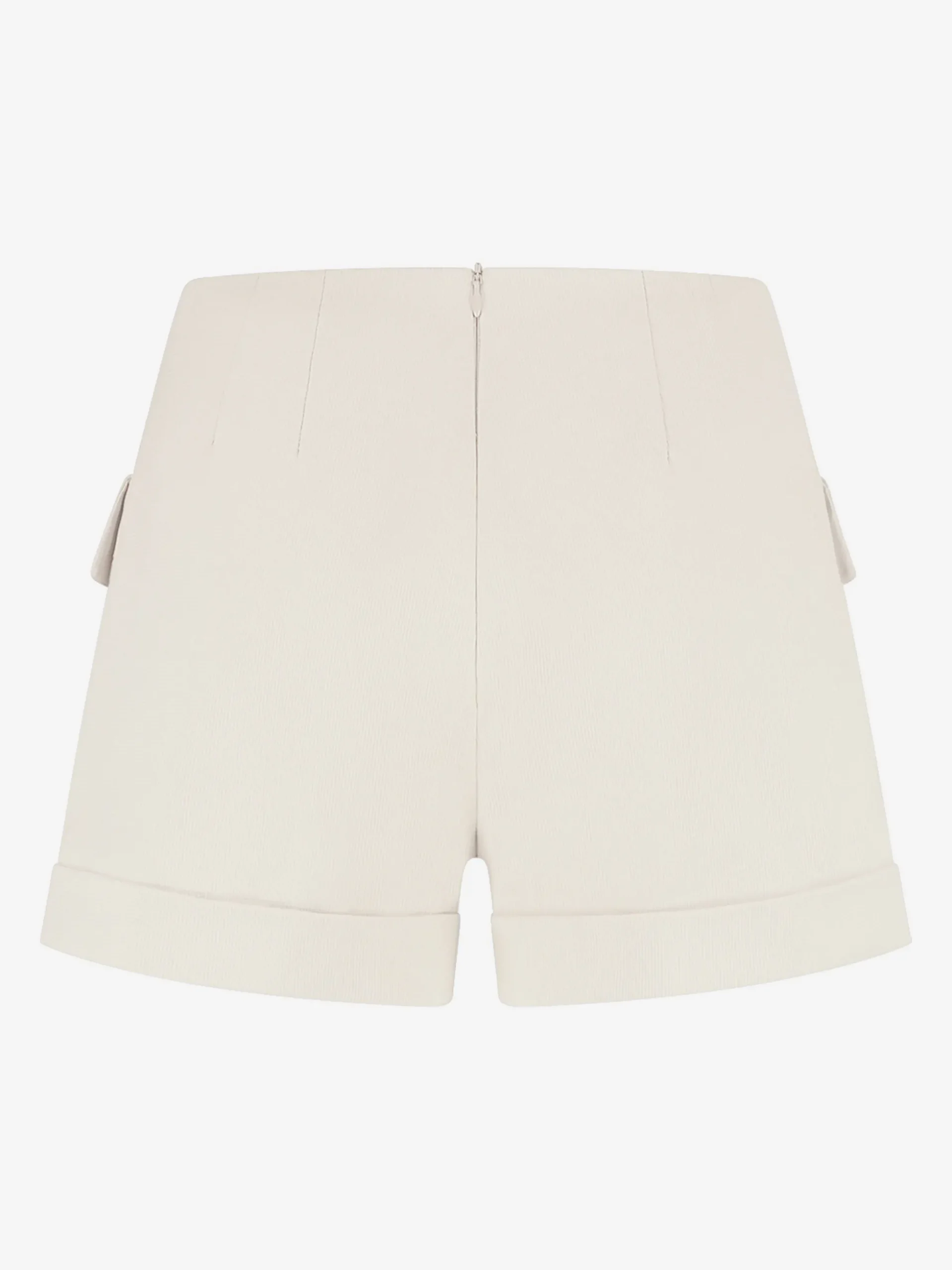 Short met omgeslagen pijpen en klepzakken
