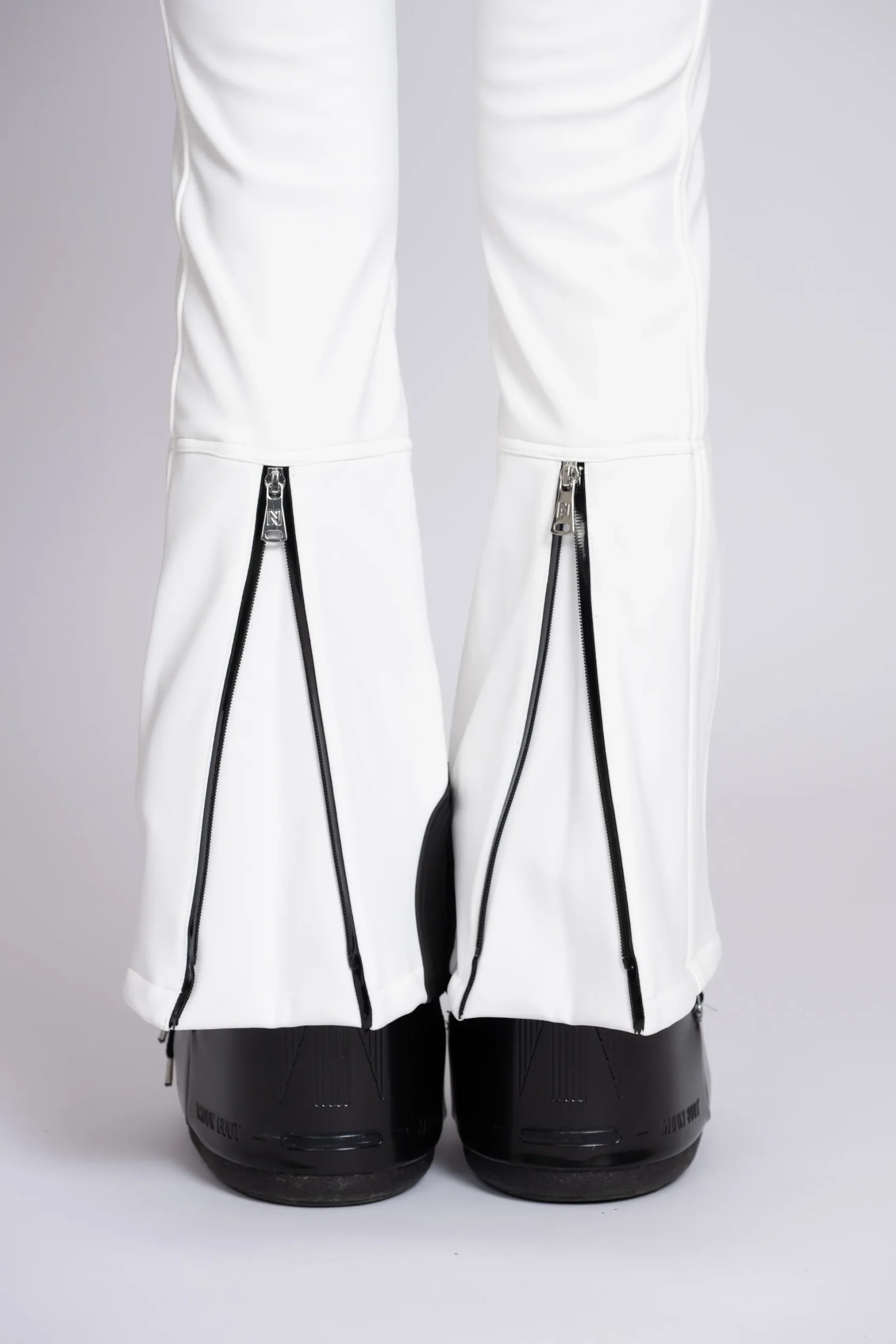 Ski broek met flared pasvorm en verstelbare riem
