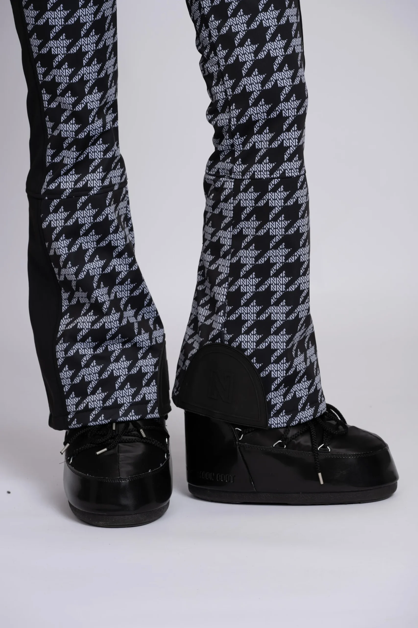 Ski jumpsuit met logo patroon en elastische riem