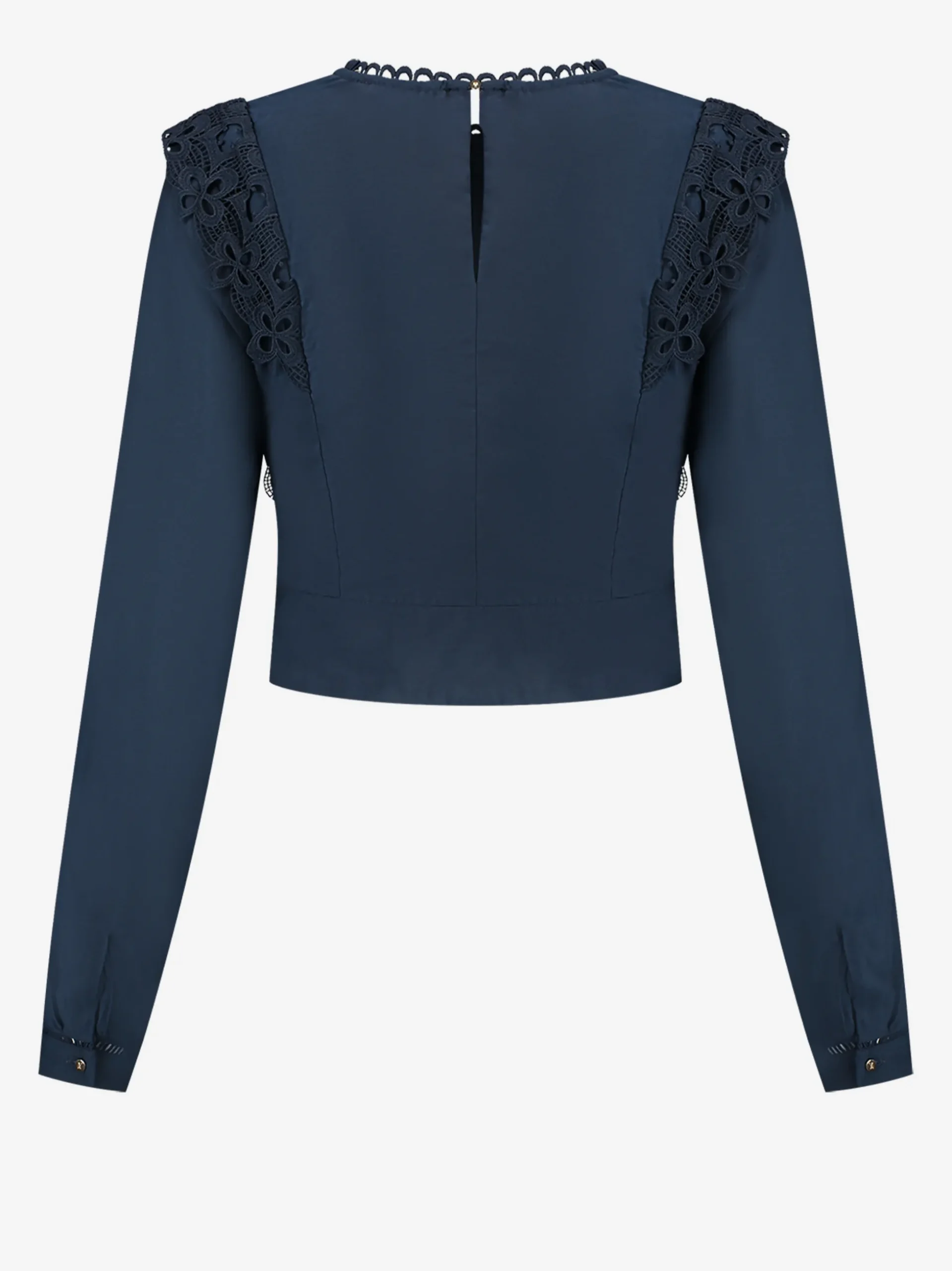 Top met kanten details