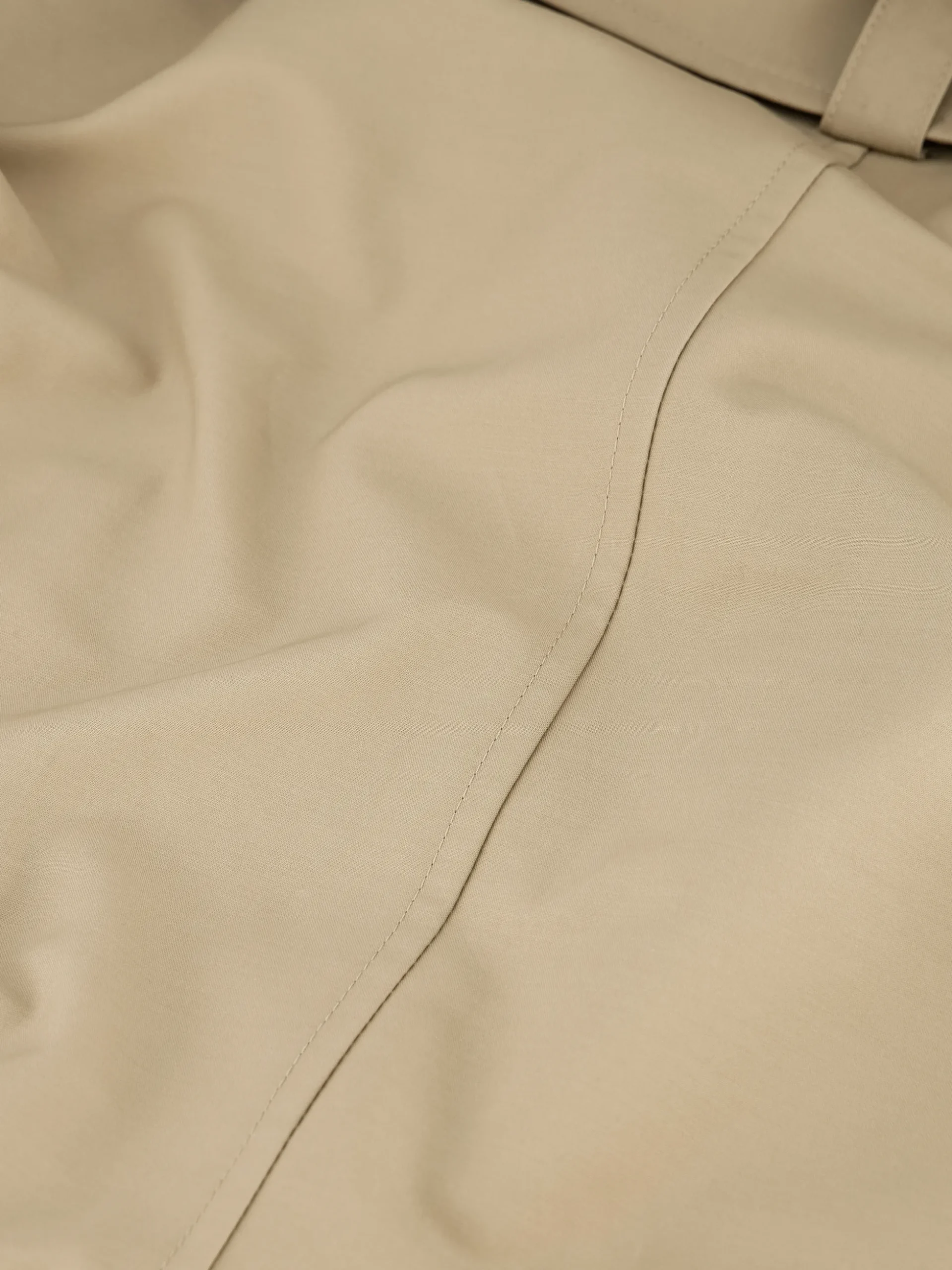 Trenchcoat met capuchon van sweaterstof en ceintuur